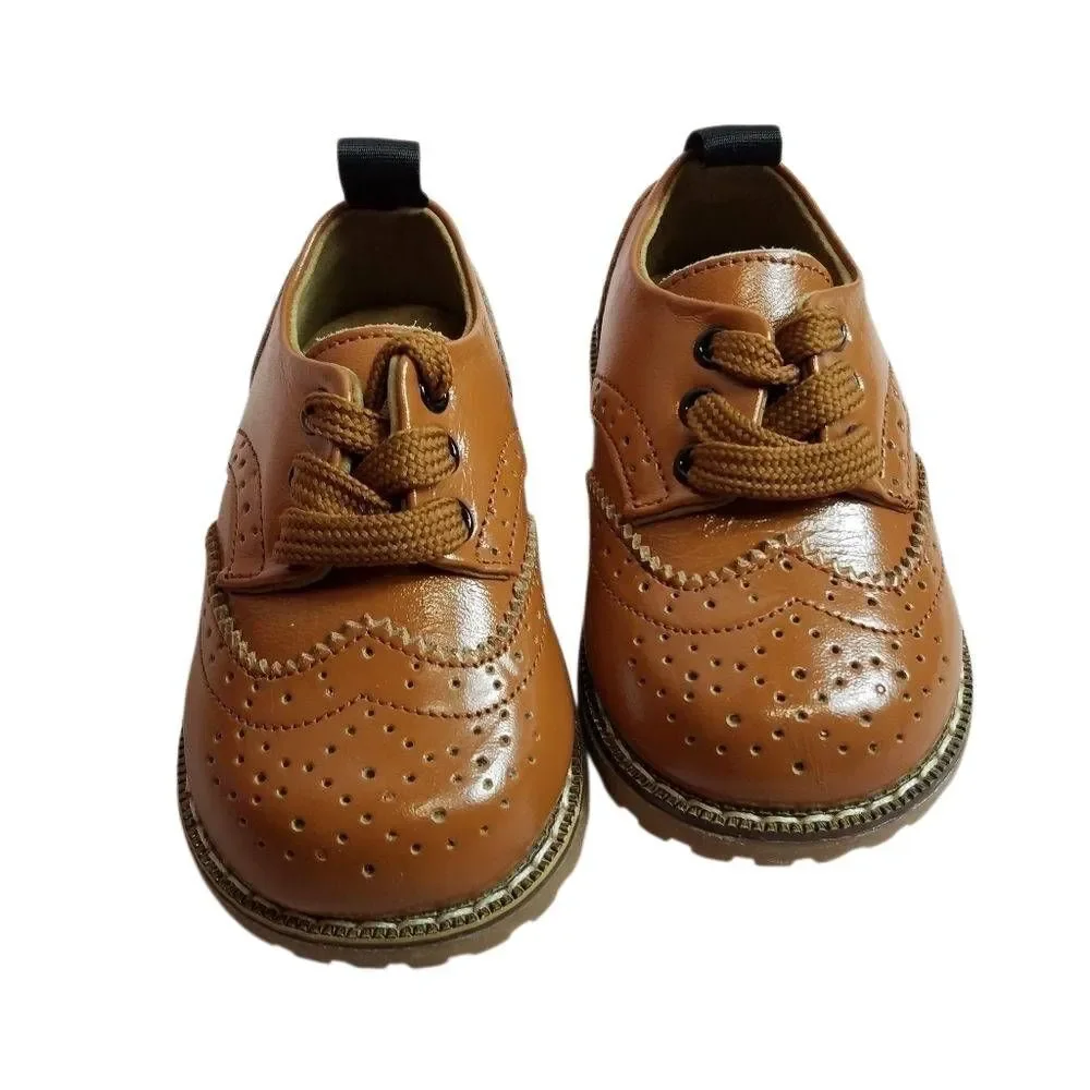 Meded-ch wingtip dress shoe 3